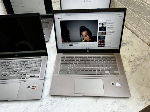 HP Cromebook ultra rápida y hermosa - Image 8