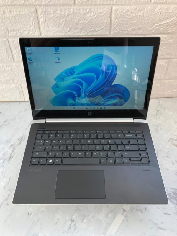 HP Probook 440 G5 Touch Detalles estéticos Ver Fotos