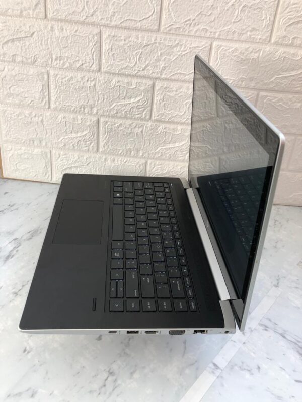 HP Probook 440 G5 Touch Detalles estéticos Ver Fotos - Image 2