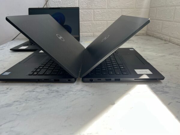 Dell latitud 7300 i7 octava tapa Fibra carbono - Image 5