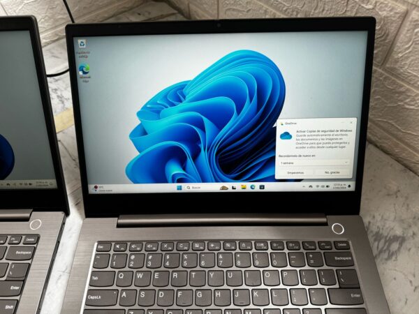 Lenovo ThinkBook aluminio decima - Image 4