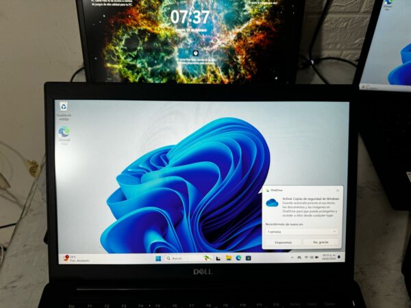 Dell latitud 7490 i7-8 - Image 5