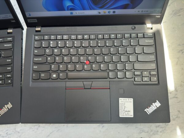 LENOVO THINKPAD T495 Ryzen 5 - Image 9