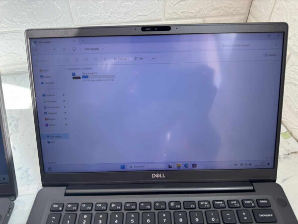 Laptop Dell 7400 Touch  fibra de carbono - Image 8