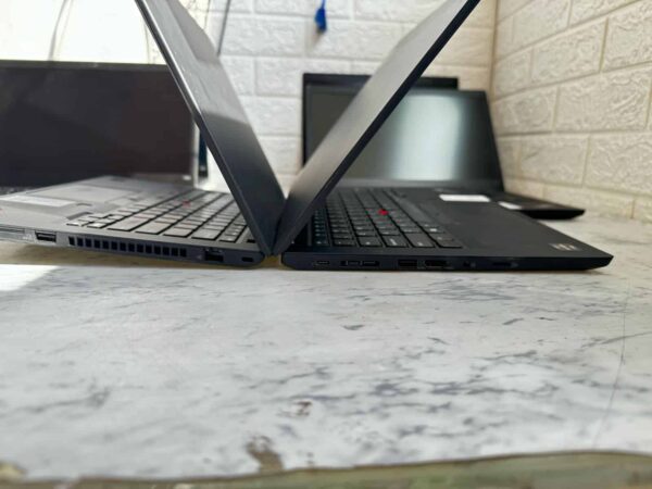 LENOVO THINKPAD T495 Touch Ryzen 5 - Image 4