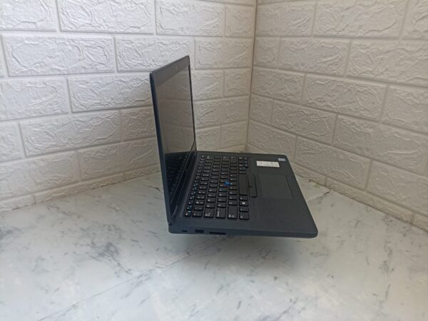 DELL LATITUDE 5490 i5-8250 - Image 3
