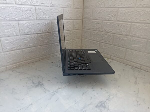 DELL LATITUDE 5490 i5-8250 - Image 4