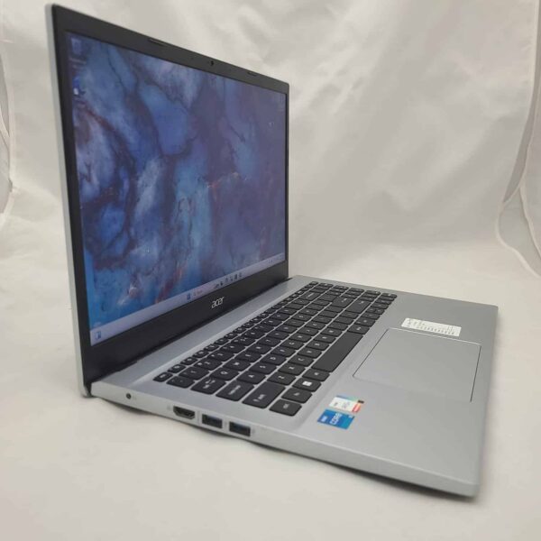 Acer aspire 3 i5-12 - Image 4