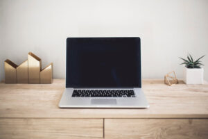 Los beneficios de comprar tecnología en línea